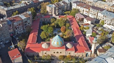 Azərbaycanlılara məxsus İrəvandakı Göy məsciddən YENİ XƏBƏR VAR