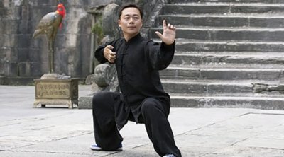 800 illik Çin gimnastikası təzyiqi aşağı salır?