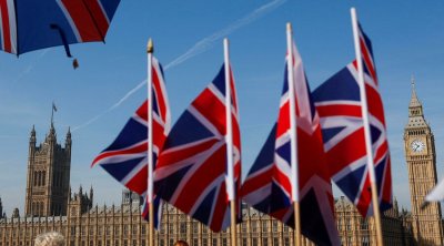 Londonda Starmer əleyhinə etiraz aksiyasında 11 nəfər saxlanılıb