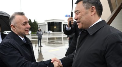 Qırğızıstan Prezidenti Azərbaycana gəldi