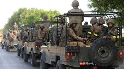Pakistan Səudiyyə Ərəbistanına qırıcılar və minlərlə hərbçi göndərdi