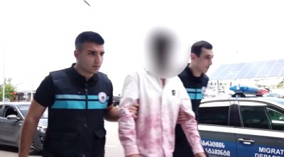 Azərbaycan vətəndaşları qonşu ölkədən belə deportasiya olundular - VİDEO