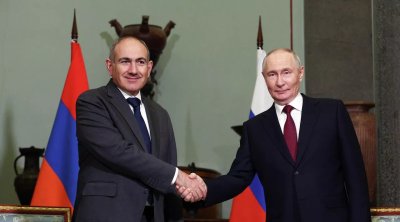 Paşinyan Putinlə dostluğundan danışdı: "Qarşıdurmaya getməyəcəyik"