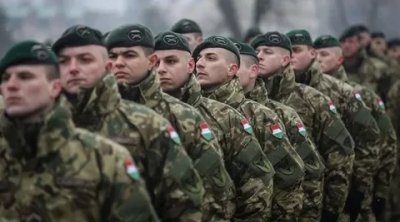 Macarıstan Ukraynaya hərbçi göndərməyəcək