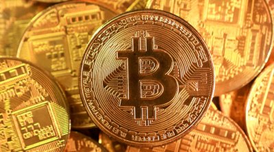 Bitcoinin qiyməti aşağı düşdü