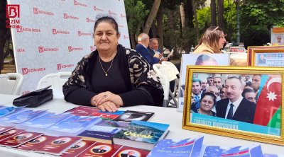 Publisist Zərəngiz Qayalının oxucularla görüşü keçirilib - FOTO