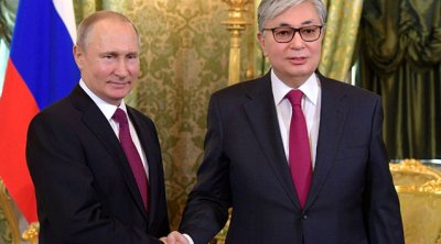 Tokayev Putinlə birgə bəyanat imza atdı