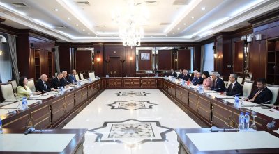 Türkiyəli deputatlar Milli Məclisdə - FOTO