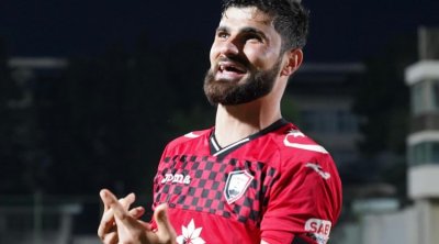 &ldquo;Qəbələ&rdquo; kapitanı ilə yollarını ayırdı