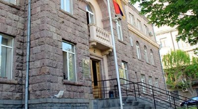 Ermənistan MSK-dan seçicilərə çağırış: Üzərində rəqəm olan geyimlər geyinməyin