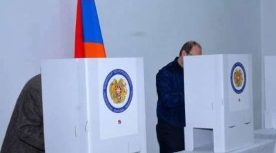 Ermənistanda parlament seçkiləri: Saat 17:00-a olan seçici fəallığı - 49%