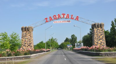 Zaqatalada yük maşını yandı