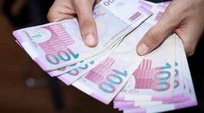 Əhalinin gəlirləri 10%-dən çox artıb