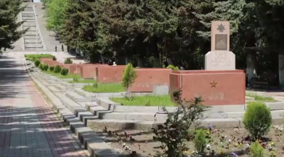 Rusiya Səfirliyi Gümrüdəki memorialın təhqir olunmasına REAKSİYA &ndash; VİDEO