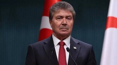 Ünal Üstel: “Bir millət, üç dövlət” əlaqələrimizi ən yaxşı ifadə edən şüardır”
