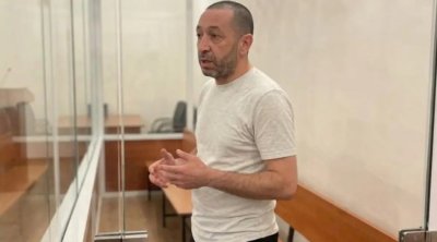 "Arvadım telefona gec cavab verdi deyə onu döydüm"
