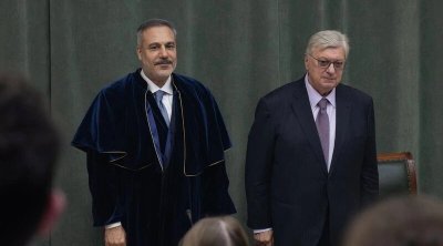 Rusiyada Hakan Fidana fəxri ad verildi