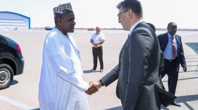 Niger Məsləhət Şurasının sədri Azərbaycana gəldi