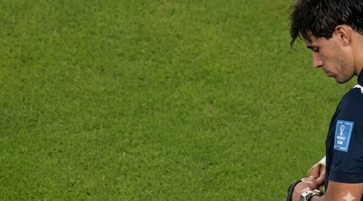 Futbolçu hakimin saatını oğurlayıb qoluna taxdı - DÇ-də qəribə hadisə