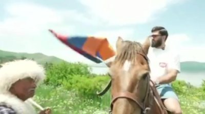 UFC döyüşçüsü separatçıların &ldquo;bayrağını&rdquo; rədd etdi &ndash; VİDEO