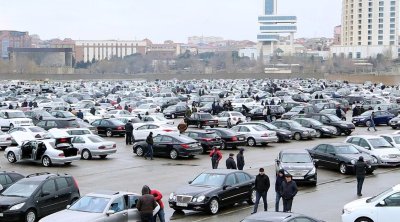 Avtomobil bazarında KƏSKİN UCUZLAŞMA &ndash; &ldquo;Maya dəyərindən də aşağı satılır&rdquo;