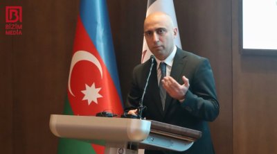 Emin Əmrullayev: &ldquo;Məqsədimiz müəllimləri işdən çıxarmaq deyil&rdquo;