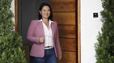 Peruda qadın namizəd prezident SEÇİLDİ