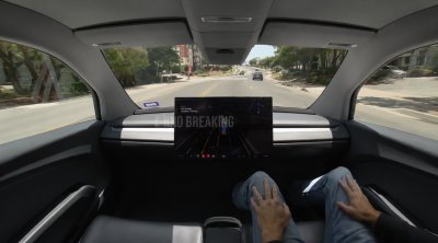 Nə sükan var, nə pedal: Tesla gələcəyin avtomobilini yola çıxardı &ndash; Video