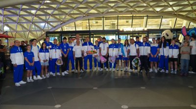 Avropa çempionatında 10 medal qazanan Azərbaycan cüdoçuları Vətənə qayıdıb - FOTO