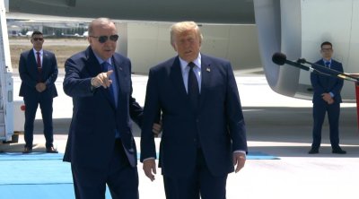 Ərdoğan Trampı hava limanında belə qarşıladı &ndash; FOTO/VİDEO