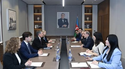 Ceyhun Bayramov ABŞ senatorunu qəbul etdi - FOTO