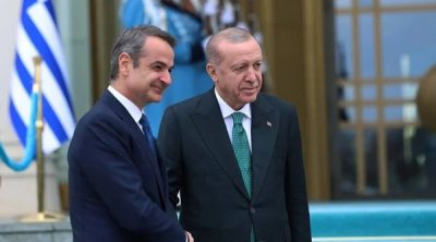 Ərdoğan Yunanıstan Baş nazirini &ldquo;Mehtər marşı&rdquo; ilə qarşıladı &ndash; VİDEO