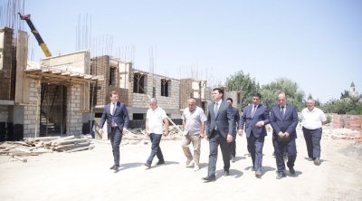 Xaçmazda 86 il əvvəl tikilmiş qəzalı bina yenilənir - FOTO