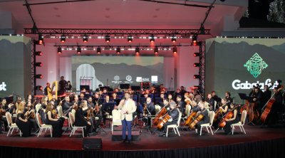 Qəbələ Festivlında ilk dəfə Azərbaycan və dünya kinofimlərindən musiqilər səsləndirildi - FOTO