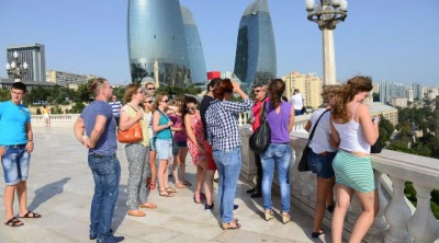 Azərbaycana gələn turistlər bu il nə qədər pul xərcləyib?