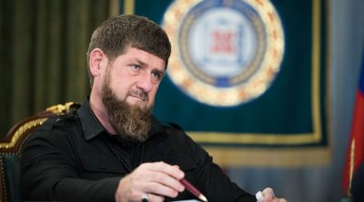 Kadırov yenidən Çeçenistan rəhbərliyinə namizədliyini verdi