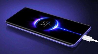 Telefonunu belə şarj edənlərin nəzərinə