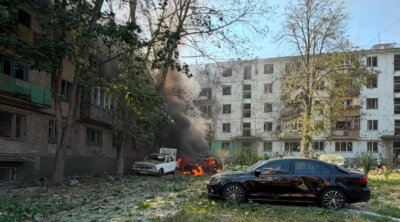 Rusiya Zaporojyeni BOMBALADI &ndash; Yaralılar var &ndash; VİDEO