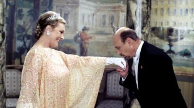 90 yaşlı Culi Endryus rəsmi olaraq bu filmdə çəkilməkdən imtina etdi