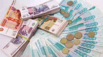 Rusiya əhalisi pullarını kütləvi şəkildə banklardan çəkir &ndash; Likvidlik böhranı başlayıb