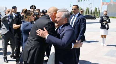 İlham Əliyevin sosial şəbəkə hesablarında Özbəkistana səfərindən görüntülər paylaşılıb - VİDEO