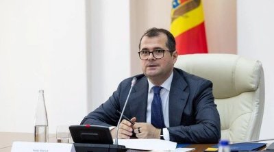 Moldova baş naziri İstanbul boğazını üzərək keçdi - FOTO