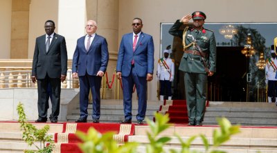 Sudan lideri Azərbaycana gəlmək istəyir &ndash; Səfirimizlə mühüm görüşün detalları - FOTO