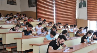Hansı universitetə qəbul balları kəskin yüksəldi?