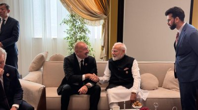 Prezident Bişkekdə Narendra Modi ilə görüşdü &ndash; FOTO