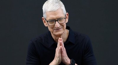 "Apple"ın baş direktoru vəzifəsindən ayrıldı &ndash; VİDEO