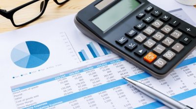 8 ayda vergi daxilolmaları proqnozu 900 mln. manatdan çox üstələyib
