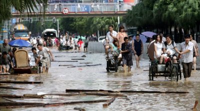 Çində qasırğaya görə 600 min nəfər təxliyə edilib