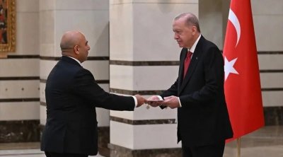 Rəşad Aslanov etimadnaməsini Ərdoğana təqdim etdi
