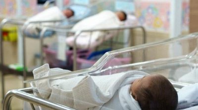 Nikahdankənar doğulan uşaqların sayı azalıb – Statistika